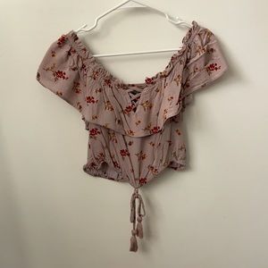Off the Shoulder Flower Crop Top